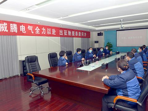 和记官网逆行者“亮！闭髟北