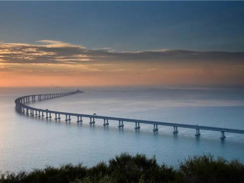 和记官网为港珠澳大桥保驾护航